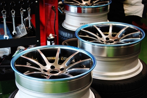 最終価格 ベンツ CLS 245/45R18 スタッドレスホイールセット CLS